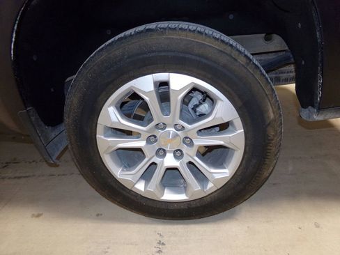 Used 2023 Chevrolet Silverado 1500 LTZ image 32