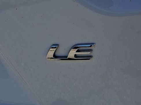 Used 2024 Toyota Corolla LE FWD image 30