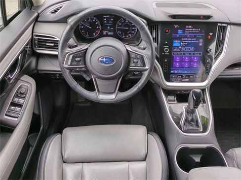 Used 2022 Subaru Outback Limited image 16