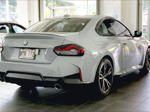 Used 2024 BMW 230i xDrive Coupe w/ M Sport Package AWD/4WD image 6