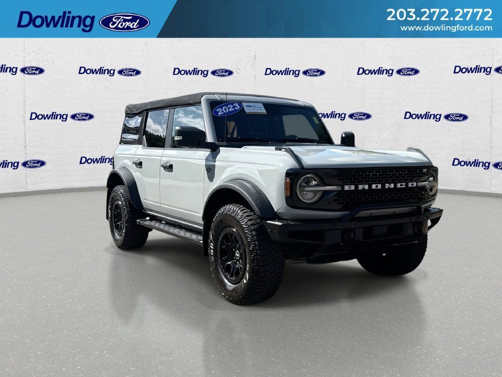 Used 2023 Ford Bronco Wildtrak AWD/4WD image 2