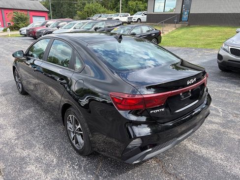 Used 2024 Kia Forte LXS FWD image 9