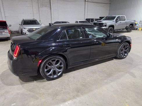 Used 2021 Chrysler 300 S RWD image 13