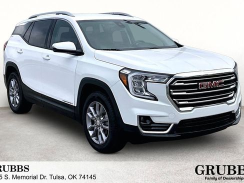 Used 2024 GMC Terrain SLT AWD/4WD image 1