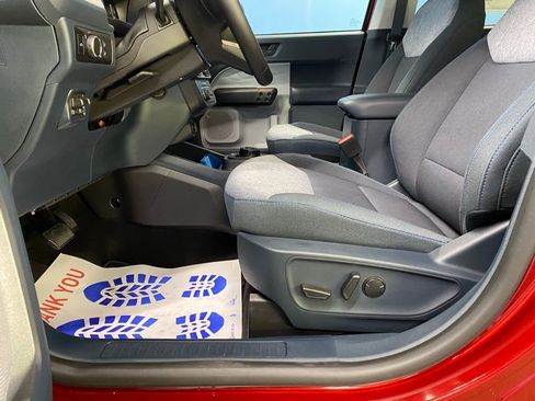 New 2025 Ford Maverick XLT w/ XLT Luxury Package image 13