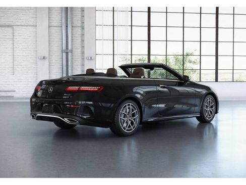 Certified 2023 Mercedes-Benz E 450 4MATIC Cabriolet image 22