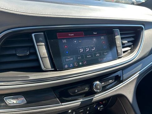 Used 2022 Buick Enclave Essence w/ Experience Buick Package image 30