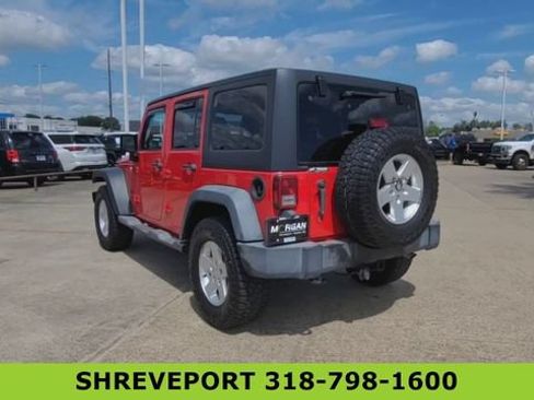 Used 2017 Jeep Wrangler Unlimited Sport w/ Quick Order Package 24S AWD/4WD image 7