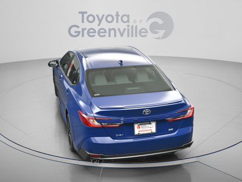 New 2026 Toyota Camry SE FWD image 11