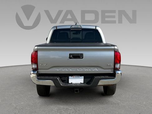 Used 2020 Toyota Tacoma SR5 image 19