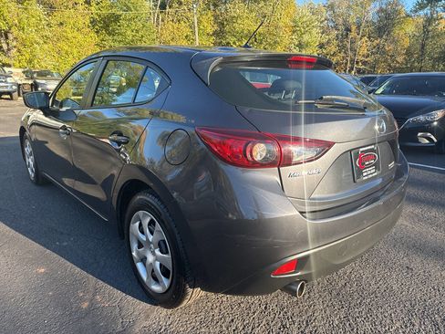 Used 2015 MAZDA MAZDA3 i Sport image 7