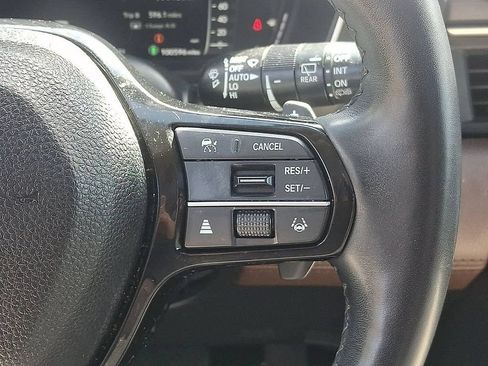 Used 2023 Honda Pilot Elite image 23