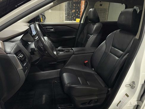 Used 2021 Nissan Rogue SL w/ Premium Package AWD/4WD image 15