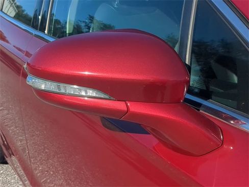 Used 2018 Ford Fusion SE w/ Fusion SE Technology Package image 13