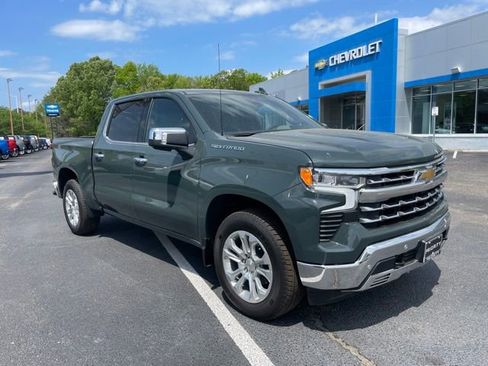 New 2025 Chevrolet Silverado 1500 LTZ w/ Technology Package image 4