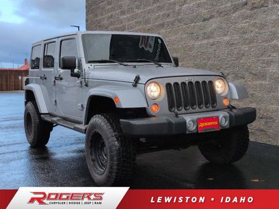 Used 2018 Jeep Wrangler Unlimited Sahara w/ Connectivity Group