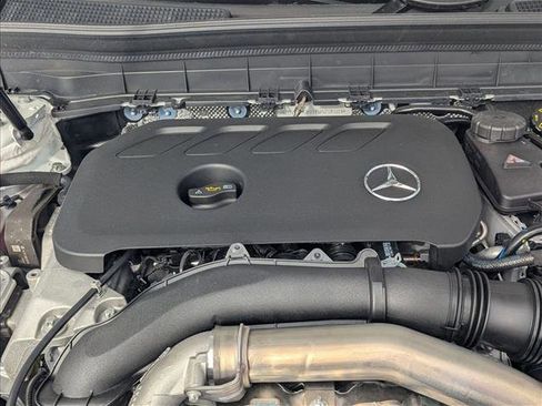 New 2026 Mercedes-Benz GLB 250 image 15