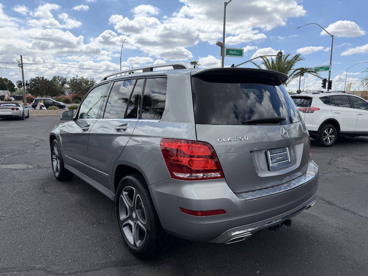 Used 2015 Mercedes-Benz GLK 250 BlueTEC 4MATIC w/ Appearance Package image 3