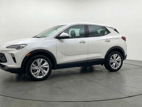 Used 2025 Buick Encore GX Preferred FWD image 3