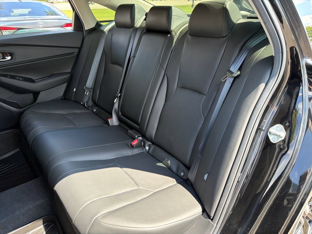 Used 2025 Honda Accord Touring image 31