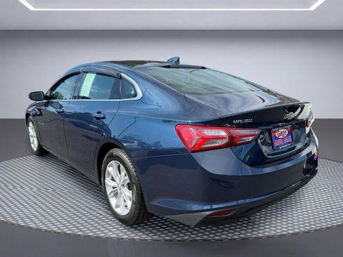 Used 2020 Chevrolet Malibu LT w/ Leather Package FWD image 4