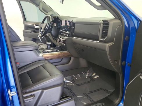 Used 2023 Chevrolet Silverado 1500 LT Trail Boss w/ LT Trail Boss Premium Package image 35