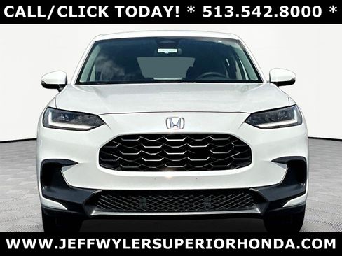 Used 2024 Honda HR-V LX image 2