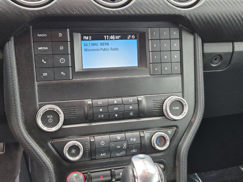 Used 2022 Ford Mustang Convertible RWD image 20