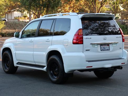 Used 2007 Lexus GX 470 image 4