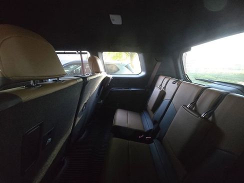 Used 2024 Lexus GX 550 w/ Accessory Package (2T) image 5