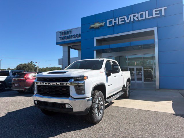 Used 2022 Chevrolet Silverado 2500 LT w/ Convenience Package AWD/4WD image 1