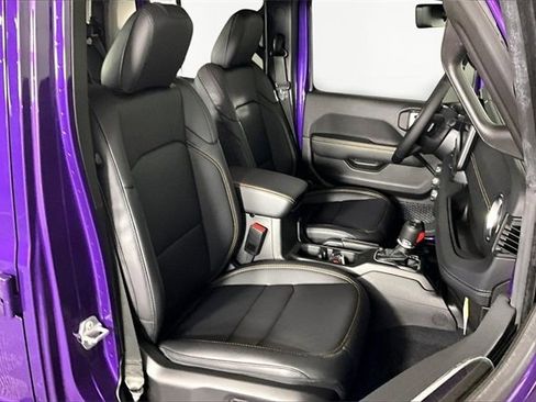 New 2026 Jeep Gladiator Sport image 12