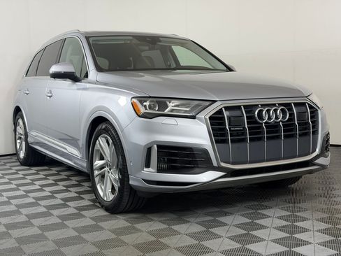 Used 2022 Audi Q7 3.0T Prestige AWD/4WD image 7