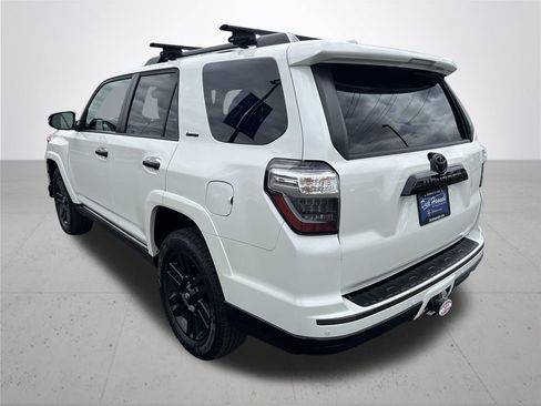 Used 2021 Toyota 4Runner Nightshade AWD/4WD image 9