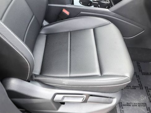 Used 2023 Volkswagen Atlas Cross Sport SE w/ Panoramic Sunroof Package AWD/4WD image 40