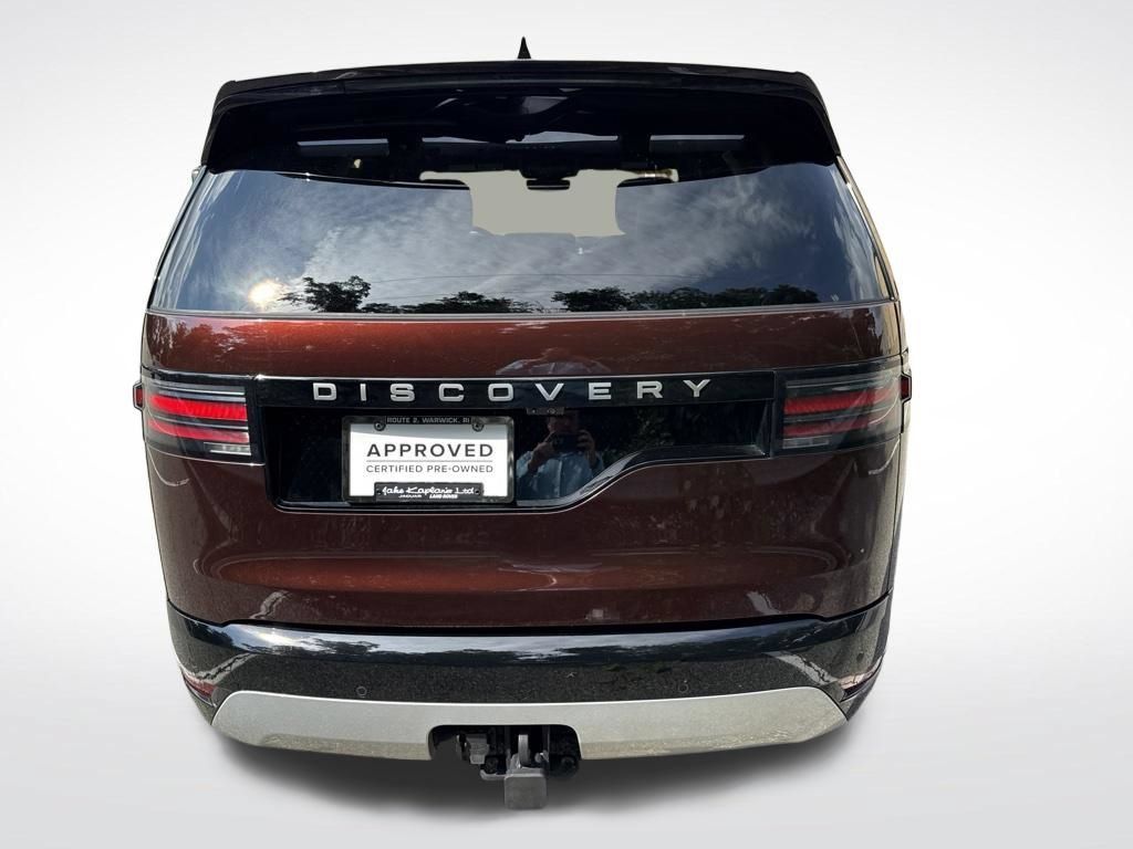 Certified 2026 Land Rover Discovery Limited Edition AWD/4WD image 6