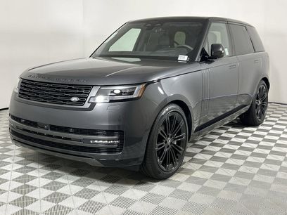 New 2025 Land Rover Range Rover SE