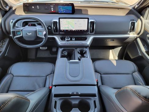 Certified 2025 Ford Expedition Tremor image 20