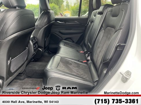 Used 2024 Jeep Grand Cherokee Altitude image 24