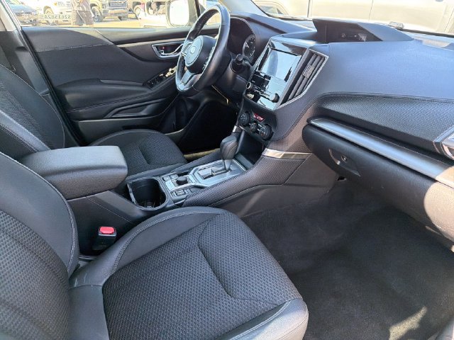 Used 2024 Subaru Forester Premium AWD/4WD image 25