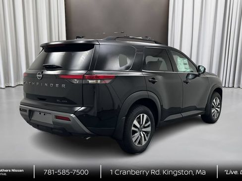 New 2026 Nissan Pathfinder SL AWD/4WD image 5
