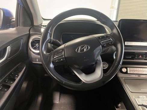 Used 2023 Hyundai Kona SEL image 21