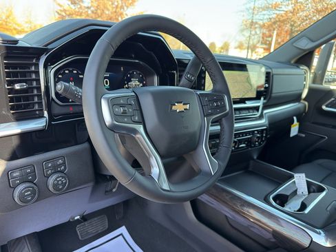 New 2026 Chevrolet Silverado 2500 LTZ w/ LTZ Convenience Package image 33