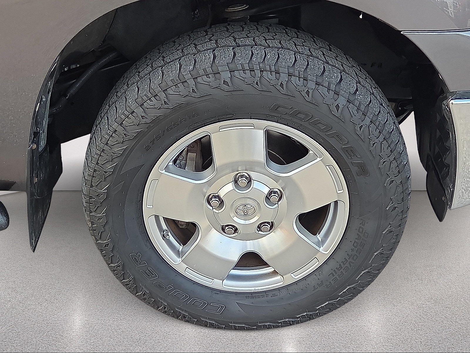 Used 2012 Toyota Tundra 4x4 CrewMax w/ TRD Off-Road Pkg image 7