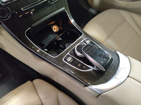 Used 2016 Mercedes-Benz GLC 300 image 26