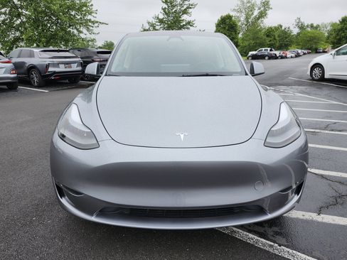 Used 2025 Tesla Model Y Performance AWD/4WD image 11