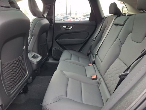 New 2026 Volvo XC60 B5 Plus w/ Protection Package Premier AWD/4WD image 5