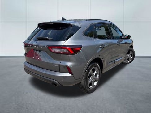 Used 2023 Ford Escape ST-Line Select w/ Tech Pack #2 AWD/4WD image 4