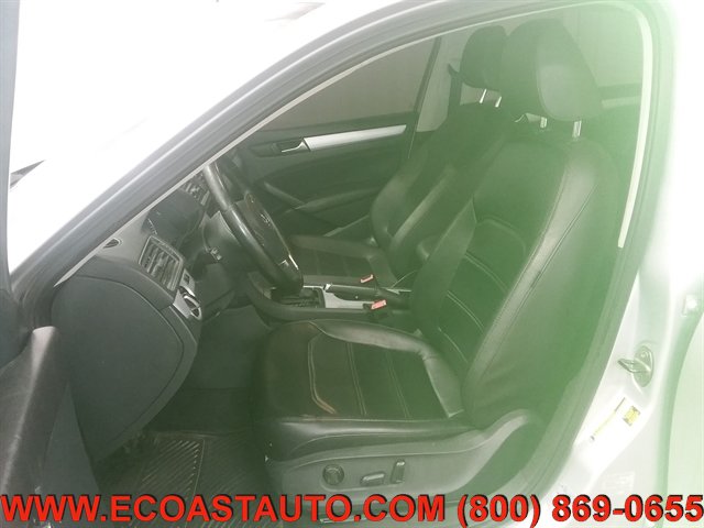 Used 2013 Volkswagen Passat TDI SE FWD image 10
