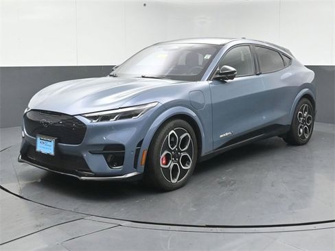 Certified 2024 Ford Mustang Mach-E GT image 3